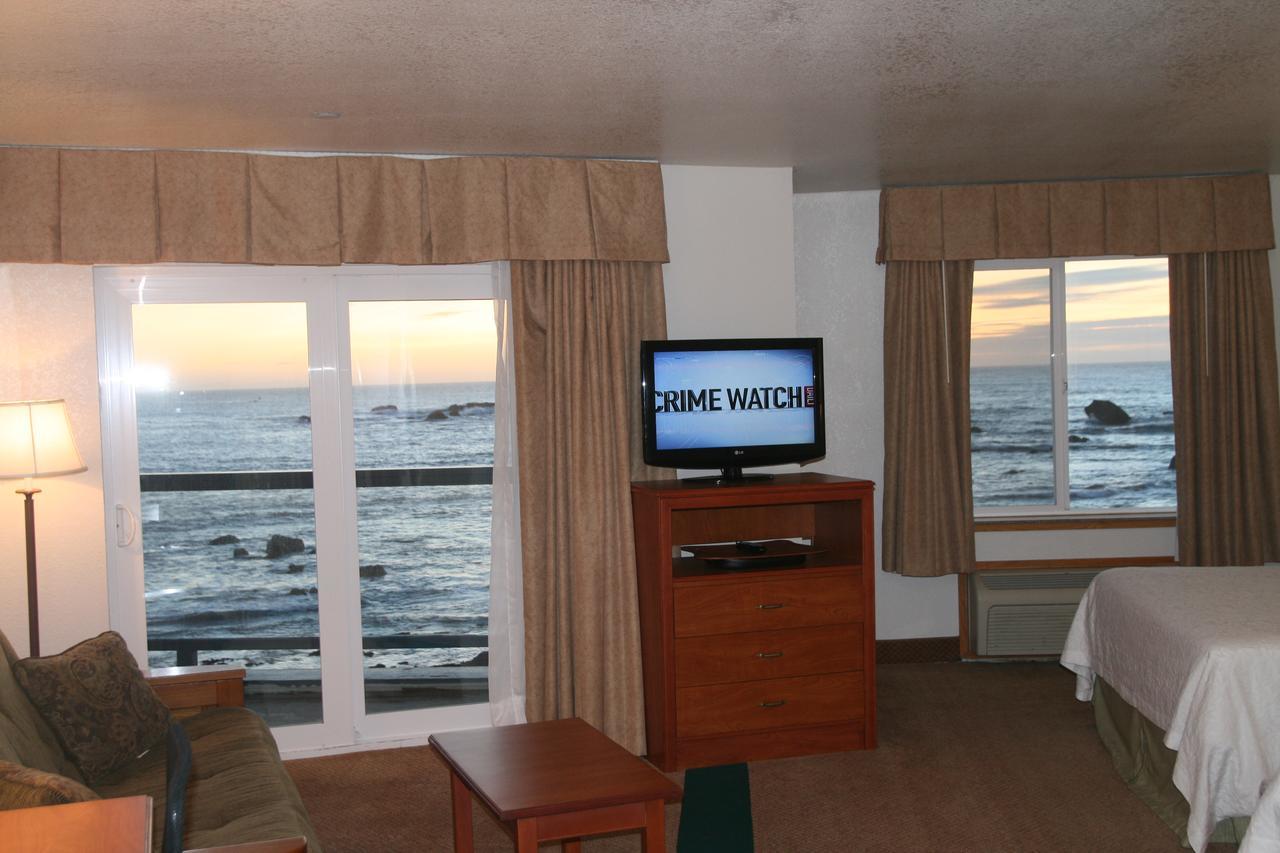 Oceanfront Lodge クレセントシティ エクステリア 写真